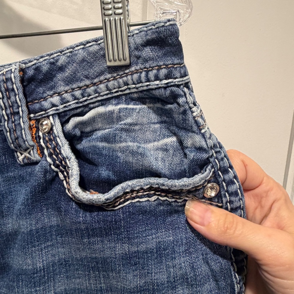 Rock Revival Womens Vien Capri Jeans Embellished Fleur De Lis Blue Size 32 - Picture 4 of 16